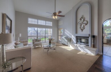 002_Living Room