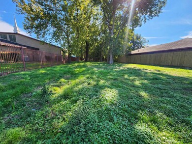 1711 S Victory Dr, Houston, TX 77088 - photo 7