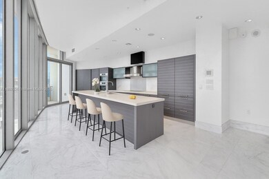 200 Biscayne Boulevard Way unit 5402, Miami, FL 33131 - photo 6