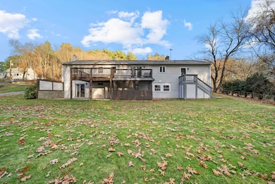 7 Dexter St, Derry, NH 03038 - photo 2