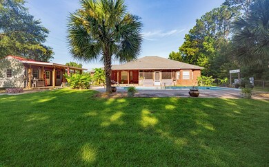 235 River Chase Dr, Bainbridge, GA 39819 - photo 2