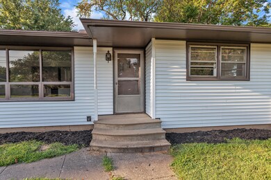 05-83 E clark ave-Windowstill Real Estat