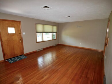 Lots of natural light in LVR