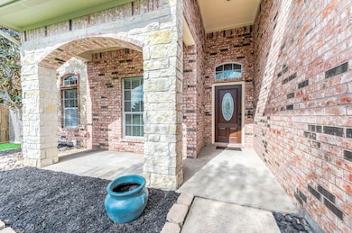 1449 Barras St, Alvin, TX 77511 - photo 4