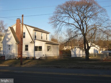 209 Shell Rd, Penns Grove, NJ 08069 - photo 2