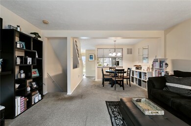 1023 Elm Ct, Oakdale, PA 15071 - photo 5