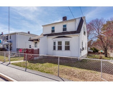 946 School St, Webster, MA 01570 - photo 2