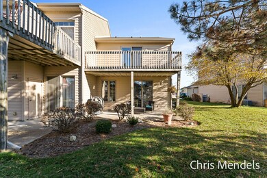 1387 W Harbour Towne Cir unit 231, Muskegon, MI 49441 - photo 5