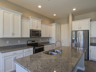 009_Kitchen
