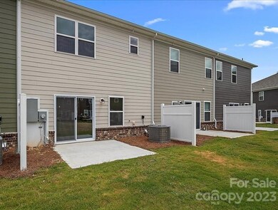 267 Harpers Run Ln, Matthews, NC 28104 - photo 3