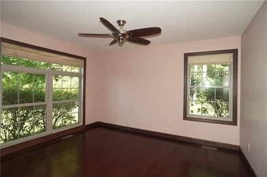 362 Woodside Ct, Batesville, IN 47006 - photo 6