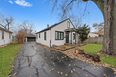 1317 Waverly Place, Joliet, IL 60435 - photo 3