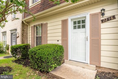 2246 Dawn Ln, Temple Hills, MD 20748 - photo 2