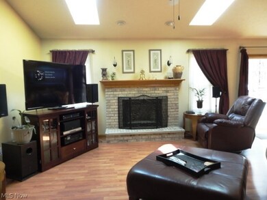 430 Abbe Rd, Sheffield Lake, OH 44054 - photo 2