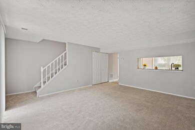 10601 Delfield Ct, Laurel, MD 20723 - photo 7