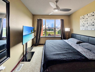 308 E 18th St unit 305, Minneapolis, MN 55404 - photo 2