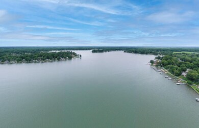 Paw Paw Lake