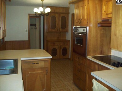 1202 Lyndon Rd, McPherson, KS 67460 - photo 5