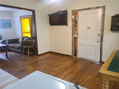 5647 Euclid Ave, Kansas City, MO 64130 - photo 6