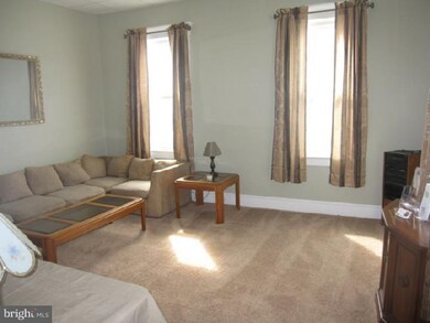 610 New Jersey Ave, Riverside, NJ 08075 - photo 2