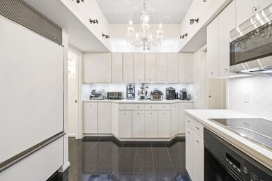 Loring Green West unit 1701, Minneapolis, MN 55403 - photo 4