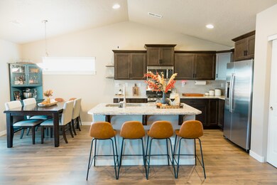 2479 NW Teak Place, Redmond, OR 97756 - photo 5