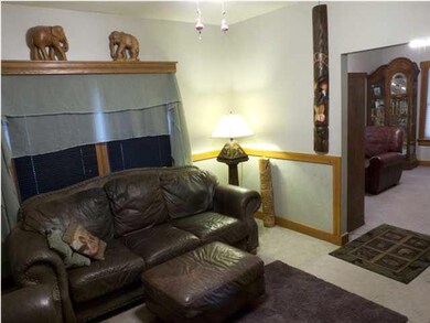 Living room 13 x 12