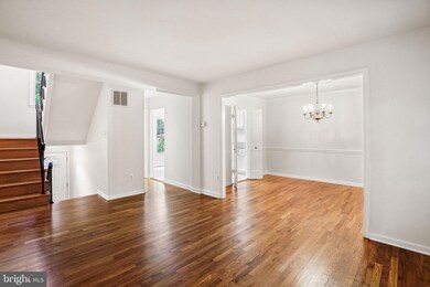 5467 Truxion Ct, Burke, VA 22015 - photo 5