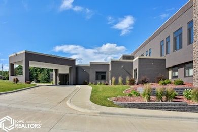 Ellsworth Estates condos