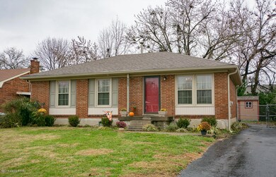 9007 Stockton Ct, Louisville, KY 40291 - photo 2