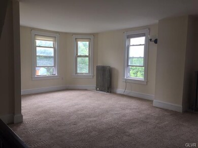 202 Old Easton Rd unit B, Stockertown, PA 18083 - photo 4