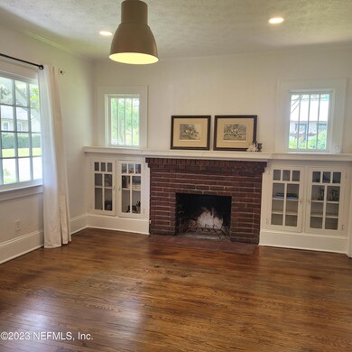 3899 Oak St, Jacksonville, FL 32205 - photo 2