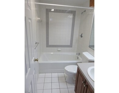 7 Henchman St unit 505, Boston, MA 02113 - photo 7