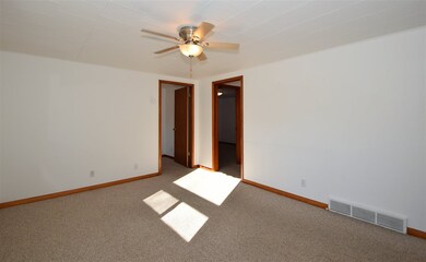 1710 W Happy Hollow Rd, Janesville, WI 53546 - photo 6