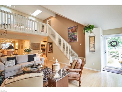 542 Queens Ct, Copley, OH 44321 - photo 2