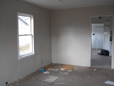 1715 Oak Ave, Klamath Falls, OR 97601 - photo 4