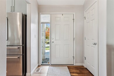 4105 N Willowbend Rd NE, Cedar Rapids, IA 52411 - photo 3