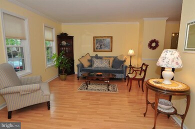 11958 Sentinel Point Ct, Reston, VA 20191 - photo 6