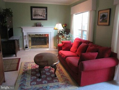 6807 Woodstone Place, Alexandria, VA 22306 - photo 6