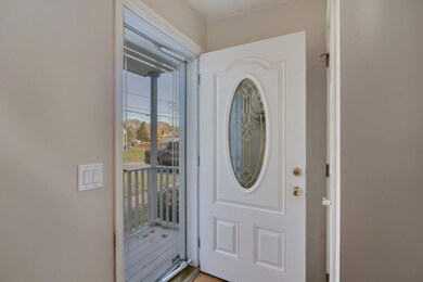 6-web-or-mls-5-douglas-ave