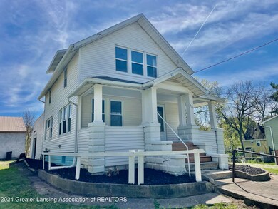 929 Dakin St, Lansing, MI 48912 - photo 2