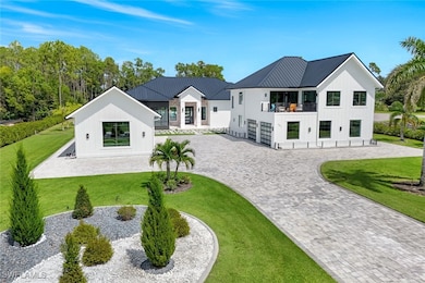 6677 Hunters Rd, Naples, FL 34109 - photo 2