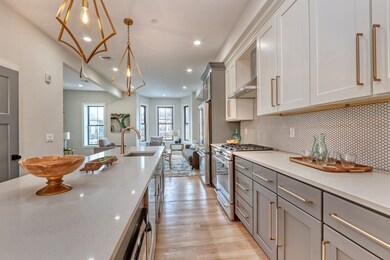 8 Linwood Square unit 2, Roxbury, MA 02119 - photo 6