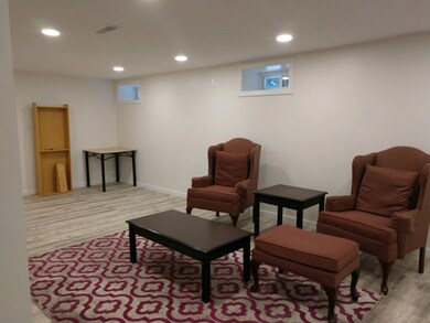 129 Spruce St unit B, Watertown, MA 02472 - photo 5