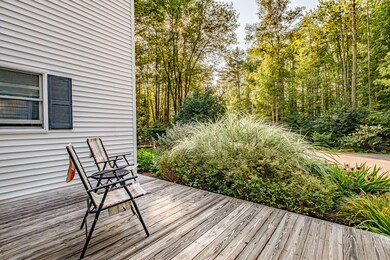 407 W Elm St, Yarmouth, ME 04096 - photo 5