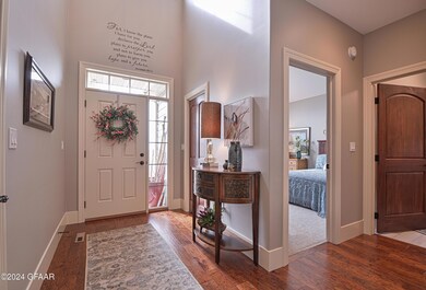 584 Autumn Woods Blvd, Grand Forks, ND 58201 - photo 3