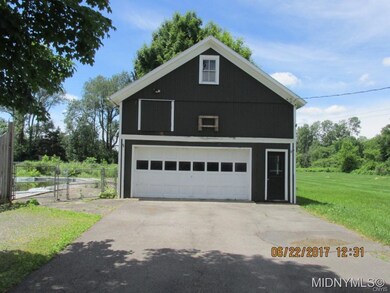GARAGES