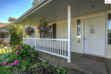 Cozy Porch with exposed aggregate