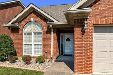 2134 Pickwick Dr, New Albany, IN 47150 - photo 3