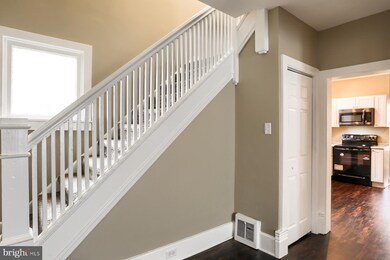 821 W Main St, Palmyra, PA 17078 - photo 6